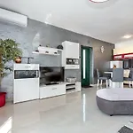 Luena Apartamento Grebaštica